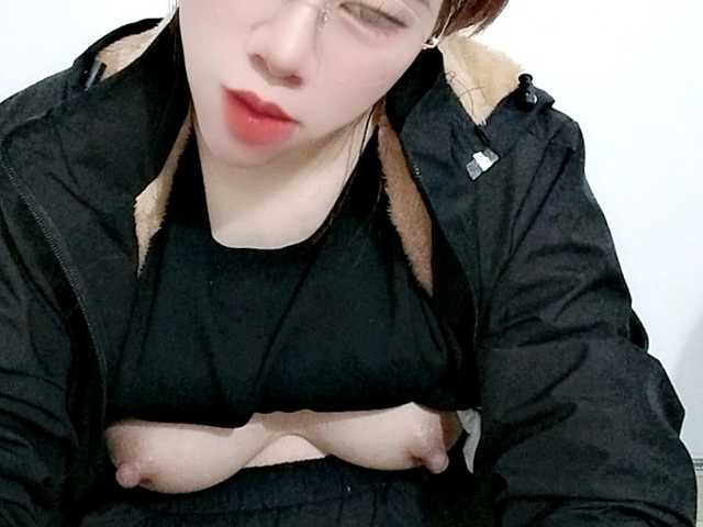 Analove-68's BongaCams show and profile