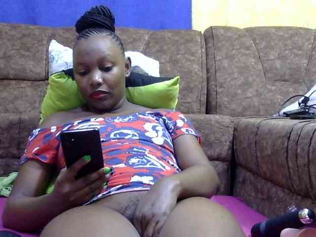 Sexy-tiana webcam