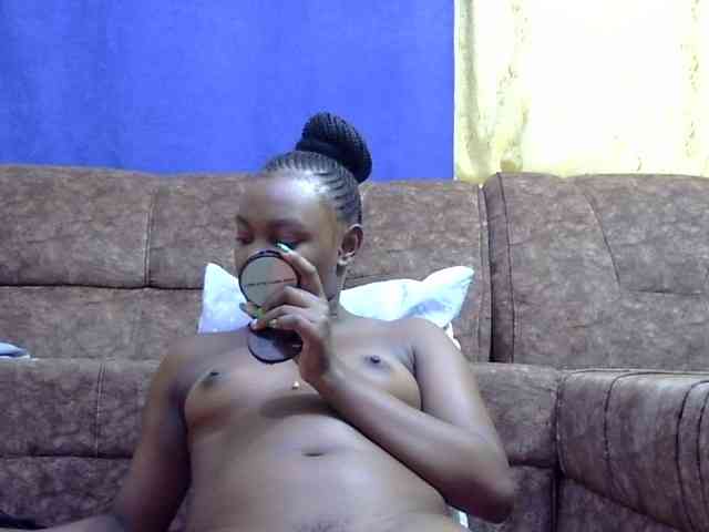 Sexy-tiana webcam