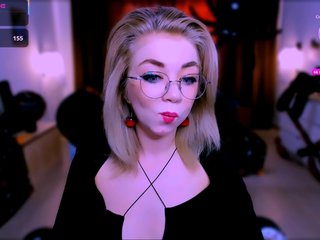 BabyNicole Porn Show