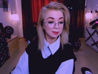 BabyNicole Porn Show