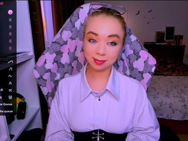 BabyNicole's BongaCams show and profile