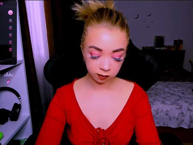 BabyNicole's BongaCams show and profile