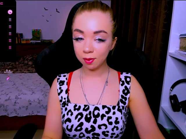 BabyNicole's BongaCams show and profile