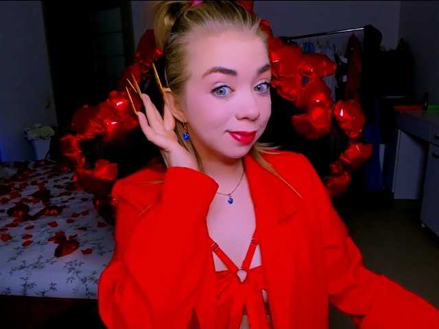 BabyNicole's BongaCams show and profile