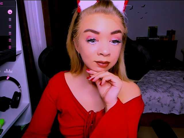 BabyNicole's BongaCams show and profile