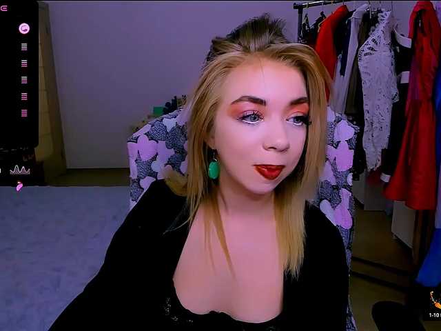 BabyNicole's BongaCams show and profile