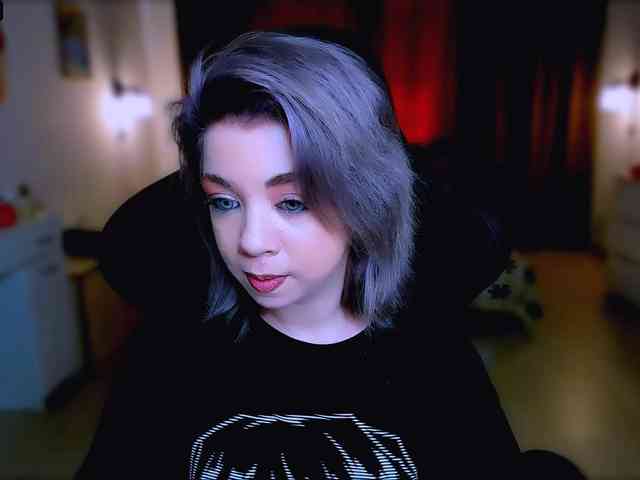 BabyNicole webcam