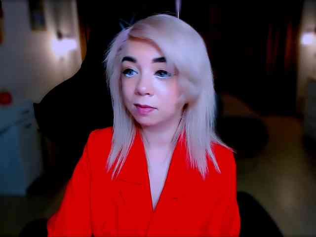 BabyNicole webcam