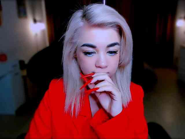 BabyNicole webcam