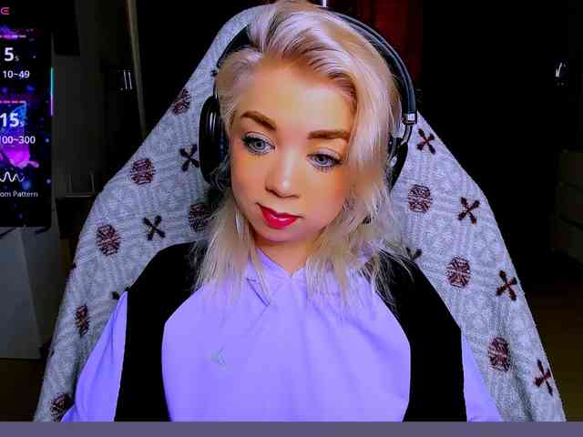BabyNicole webcam