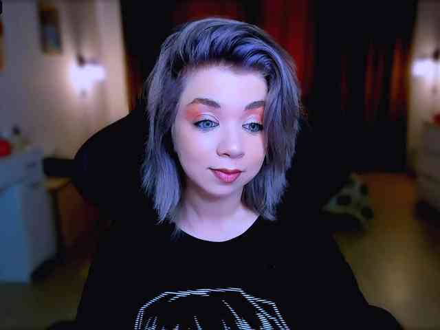 BabyNicole webcam