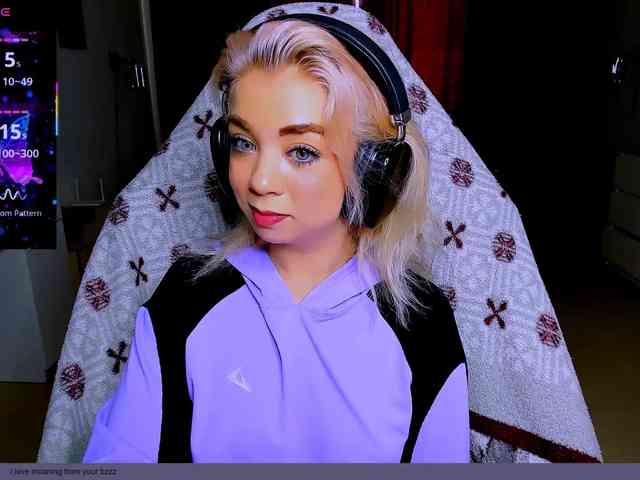 BabyNicole webcam
