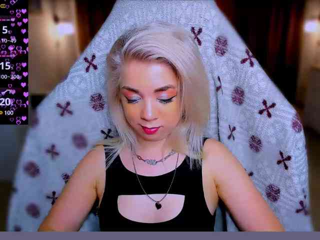 BabyNicole webcam