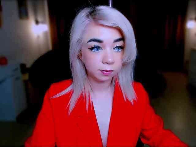 BabyNicole webcam