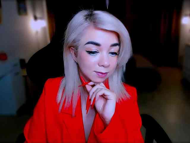 BabyNicole webcam