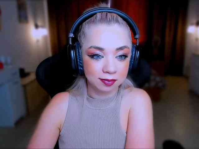 BabyNicole webcam