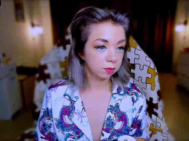 BabyNicole webcam