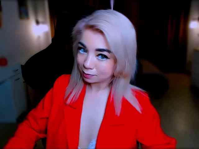 BabyNicole webcam