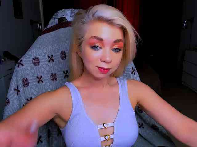 BabyNicole webcam