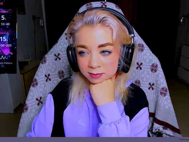 BabyNicole webcam