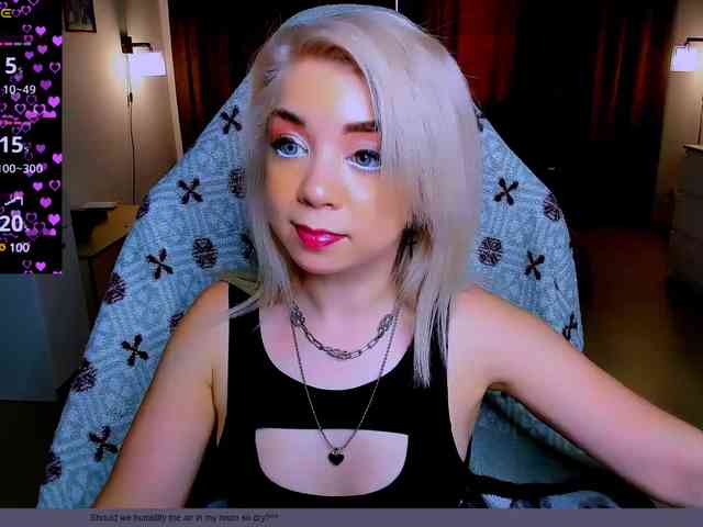 BabyNicole webcam