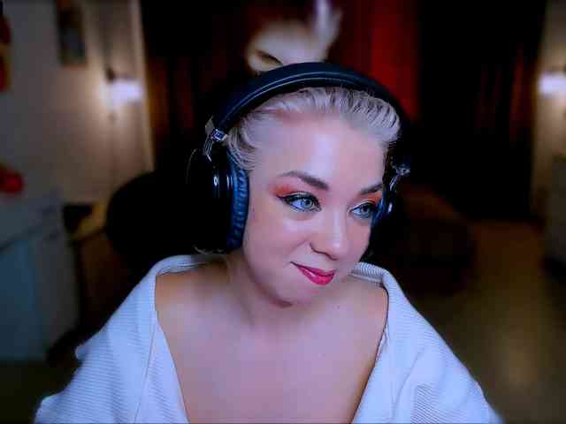 BabyNicole webcam