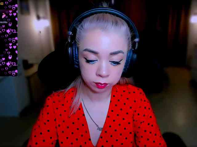 BabyNicole webcam