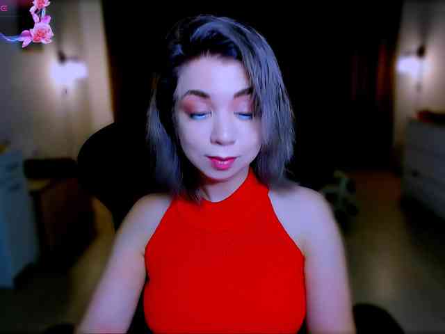 BabyNicole webcam