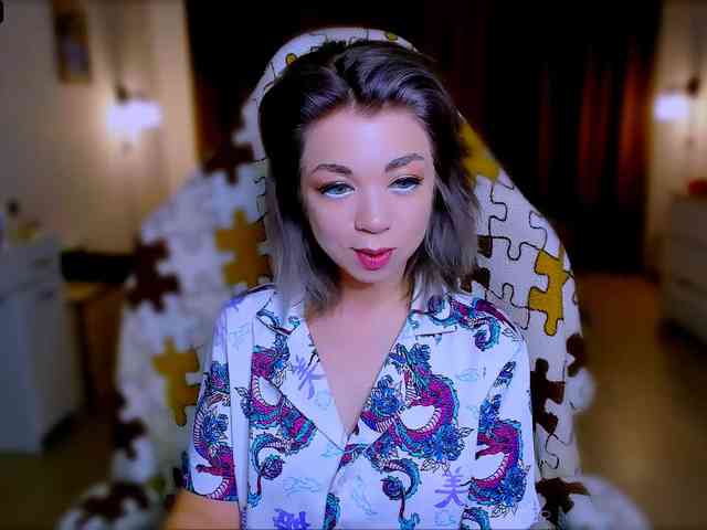 BabyNicole webcam