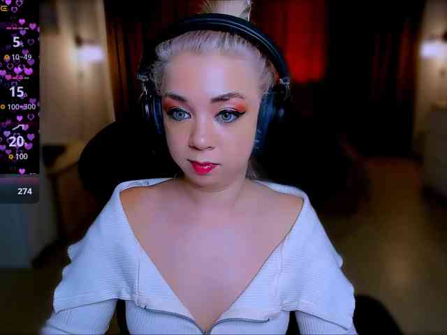BabyNicole webcam