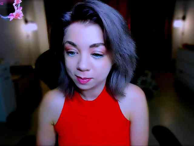 BabyNicole webcam