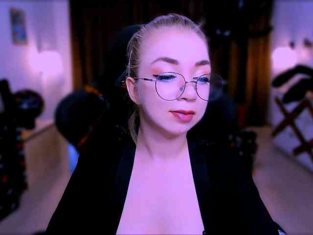 BabyNicole Live Webcam on BongaCams