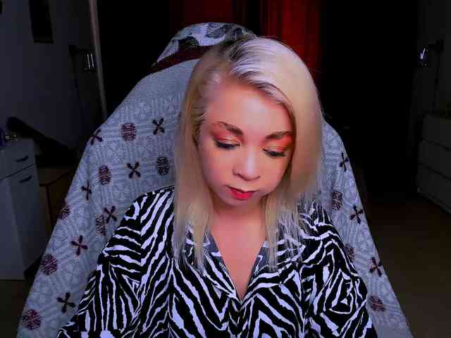 BabyNicole webcam