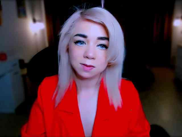 BabyNicole webcam