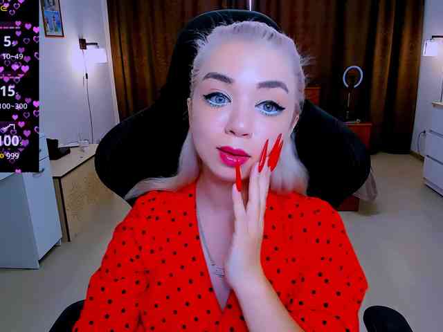 BabyNicole webcam