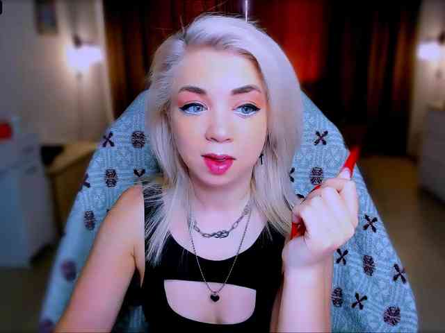 BabyNicole webcam