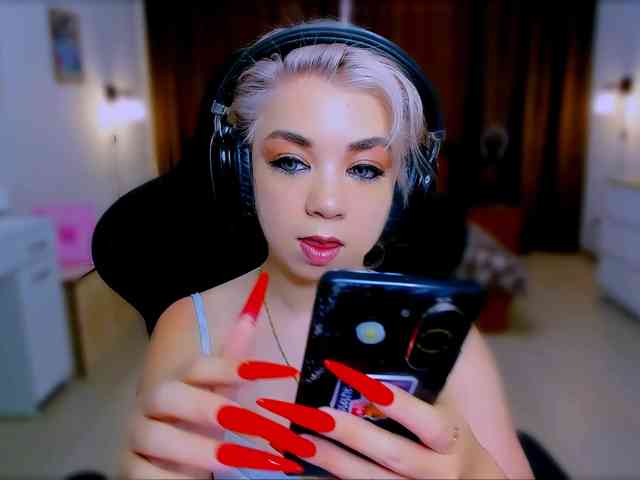 BabyNicole Live Webcam on BongaCams