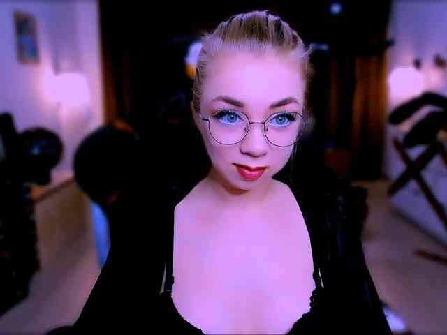 BabyNicole Live Webcam on BongaCams