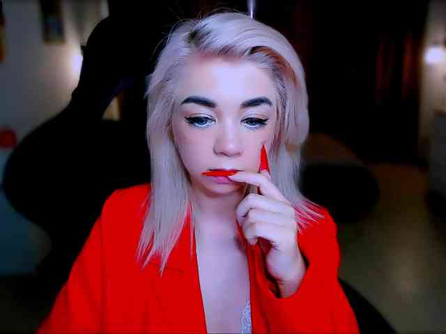 BabyNicole webcam