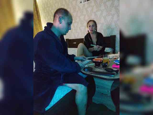 Max_and_Maksin webcam
