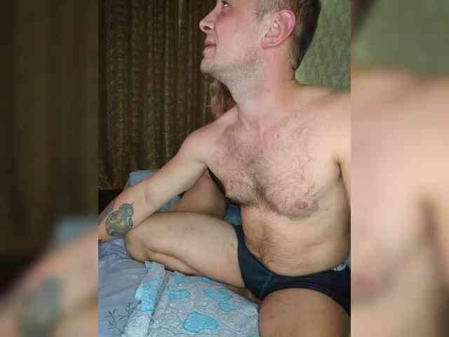 Max_and_Maksin webcam