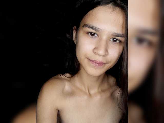 Karyna2520 – webcam model profile photo