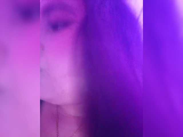 EinnyMure's BongaCams show and profile