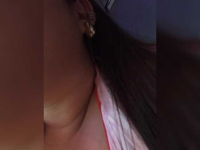 EinnyMure's BongaCams show and profile