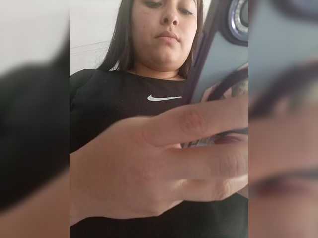 EinnyMure's BongaCams show and profile