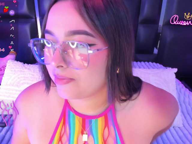 EinnyMure's BongaCams show and profile