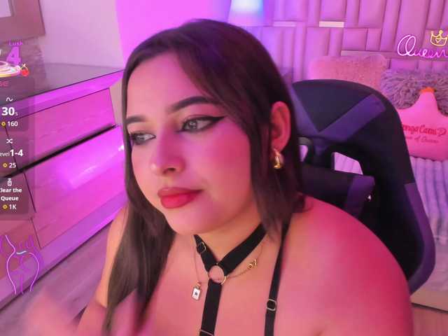 EinnyMure's BongaCams show and profile