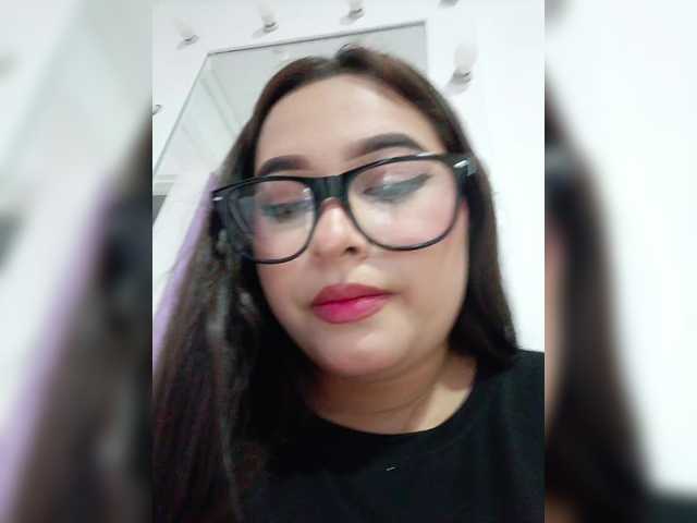 EinnyMure's BongaCams show and profile