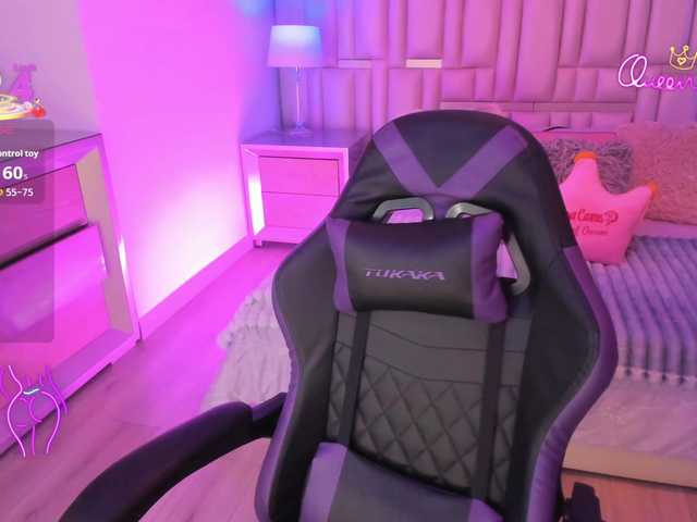 EinnyMure's BongaCams show and profile